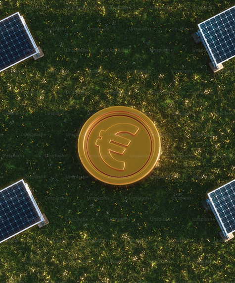 Cliente acompanhando geração de energia solar em tablet